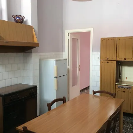 Palazzo Mazzini Holiday * Алецио