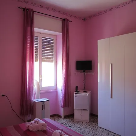 Palazzo Mazzini Holiday Дом отдыха Алецио
