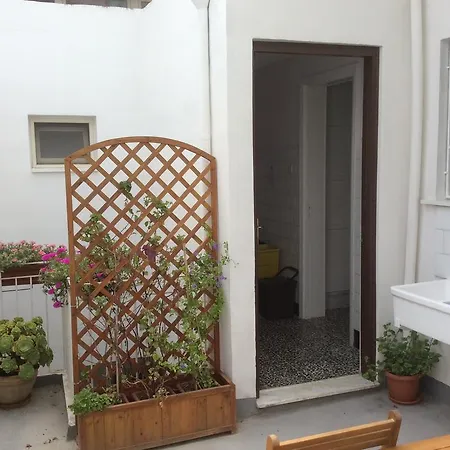 Дом отдыха Palazzo Mazzini Holiday